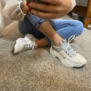 Sam Edelman sneakers